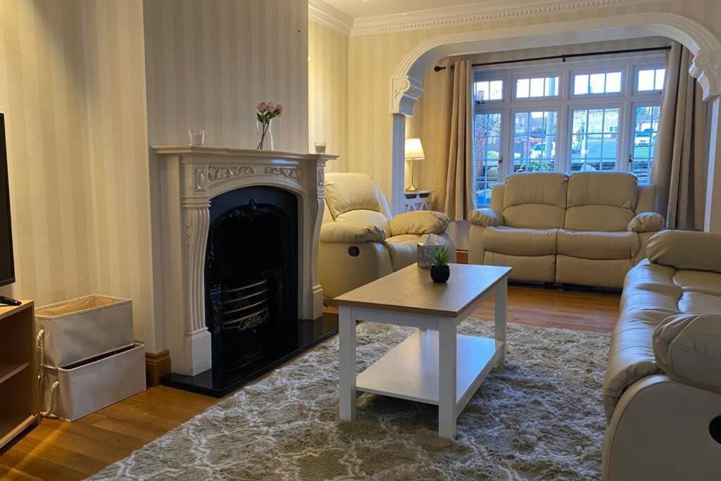 Comfy Home- Coley Park Reading Luaran gambar